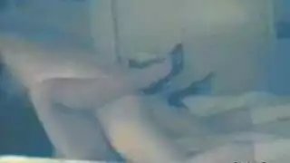 عقبة المتجول ثنائي الجنس الناضجة البريطاني