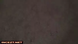 الام ذات النهود تستنمي في غرفتها وهي ساخنة جدا