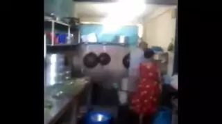 عجوز مصاج رجل عجوز مصاج رجل ينيك بنت