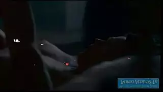 شعر طويل، جلد عاري: إباحية في الهواء الطلق مع عاهرة صغيرة
