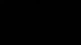 هذا الحلق الحقيقي يحب الحصول على ثقوب له