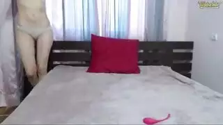 الحقيقة غير محلوق مطاط