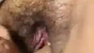 للاتينية المطيرة دات الموخرة الكبيرة تاخد الزي الكبير