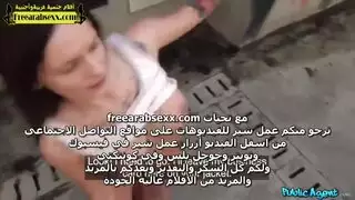 اشتري وقتها: جنس قوي مع عارضة ساخنة