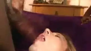 مساج عميق ينتهي بالقذف الداخلي