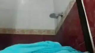 فتيات قذرات يستمتعن بمتعة الشرج والثلاثي