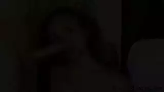 خشب الابنوس في سن المراهقه