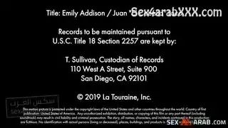 طالب مع المدرسه بتاعتك