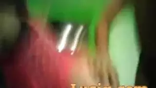 مراهقه فرنسيه تستدرج زوج امها فى المنزل