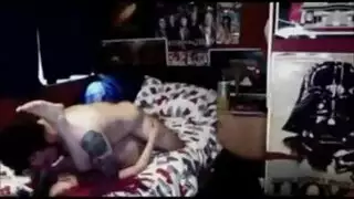 لعب شرجي عنيف مع نجم إباحي إيمو آسيوي نحيل