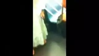 بالإصبع المتعري القوطي