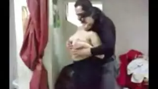 جماع مزدوج عنيف وجماع فموي مع العاهرة السورية لونا في فيلم إباحي مصري