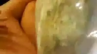 لقاء ميلف ممتلئة الجسم الإباحي العنيف يُسجل على شريط سري