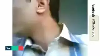 فتاة سورية تأخذ قضيباً قاسياً
