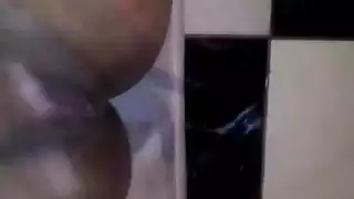 سكس بنات بتنيك بعض ماذا يحدث في ليله الدخله عربي