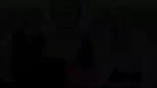 صدر مثير يأخذ القيادة في فعل إباحي
