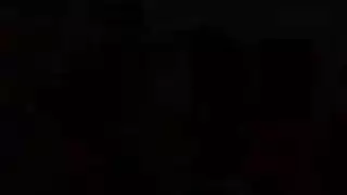 اقذف هنا هي تطالب بإنزاله السميك