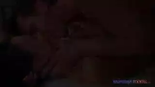 تدليك مثير يتحول إلى جنس بورنو قاس