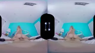 جيسيكا رودز تتدمر في جنس افتراضي قاسي