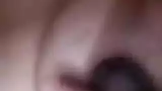 ملكة البورنو الناضجة تأخذ جماعاً وحشياً من عاشق ذي قضيب كبير