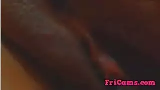 كلب معى نسوان