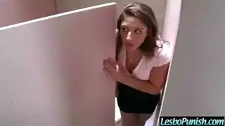 استاذة تنكي الطالب