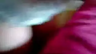 مؤخرة كبيرة مشعرة تتعرض لجماع شرجي عنيف