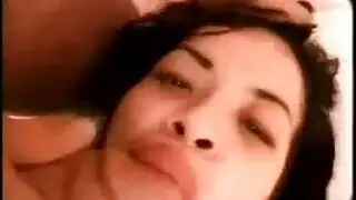 جلسة جنس عنيف لفتاة صغيرة الجسم
