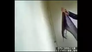 ام العالم في حمام يثحرش بها ابنها
