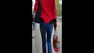 نفتح على مصراعيها مع ريبيكا سمراء الشعر: جلسة تصوير صريحة