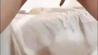 سكس البهيمية: كلب يمارس الجنس بقوة مع صاحبته