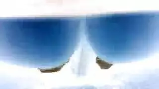 الشقراء تتظاهر بالنوم بينما زوج أمها يمارس الجنس معها بعنف