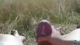 جميلة سمراء تتعرض للضرب بعمق في حفر الباطن