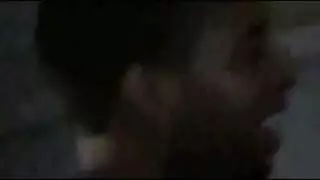 إباحية الحيوانات xxx: فتاة تأخذ قضيب الحصان بعمق