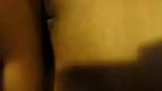 جلسة نيك جماعي سودانية: إدخال مزدوج وقذف على الوجه