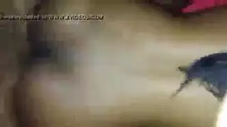 شرج عنيف وحلق عميق مع صوت خام