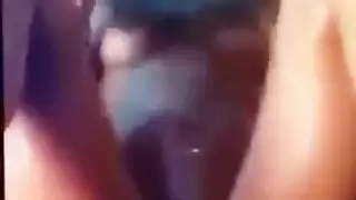 جنس جماعي عنيف بين الأعراق: شركاء متعددون