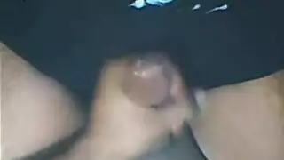 عذراء ضيقة كرزيتها تنفجر في إكس إكس إكس خشن