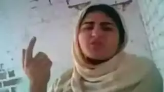 بصاق هواة الثلاثي القاع الأحمر