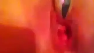حفلة بوكاكي: وجه وثدي مغطى بالسائل المنوي