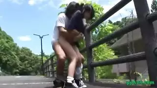 فم عاهرة آسيوية حلو وحركة كس ساخن