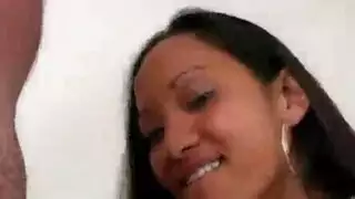 جلسة نيك لربة منزل يابانية غير مخلصة