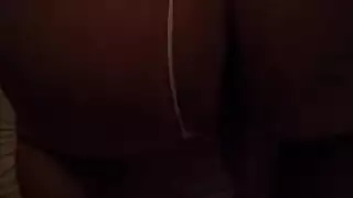 شابان عربيان وامرأة ناضجة