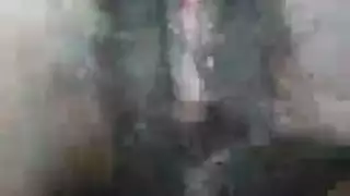 من تقبيل الشمس إلى التغطية بالسائل المنوي: حفلة الجنس العارية لريلي رييس على الشاطئ