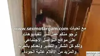 خادمة الفندق تحصل على إيلاج مزدوج صارم من أسانتي وديلون