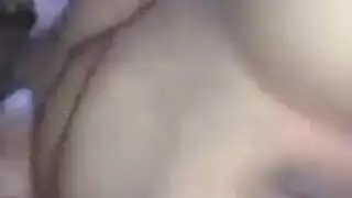 بنت خالتي البكر تجيني الشقه الحس كسها وافرشها وتقلي خيفه اتفتح قبل الجواز