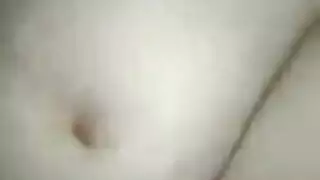 رجل مصري يضاجع مراهقة بوضعية كلابي في فيديو هاوي