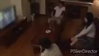 ابن يلعب مع امو حرم سكس