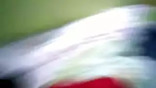 عاهرة تأخذها بخشونة في فيلم إباحي صريح