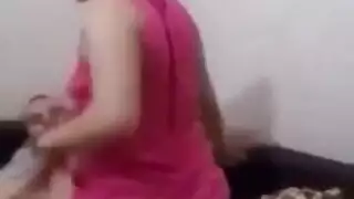 أفلام إباحية عراقية: شرج ومهبل قاسيين لعاهرة كردية